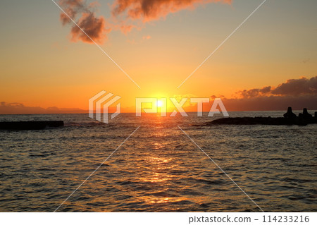 2023 年 10 月 26 日在逗子/葉山森戶海岸的日落 2023 年 10 月 26 日在逗子/葉山森戶海岸的日落 114233216