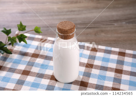 牛奶 牛奶 114234565