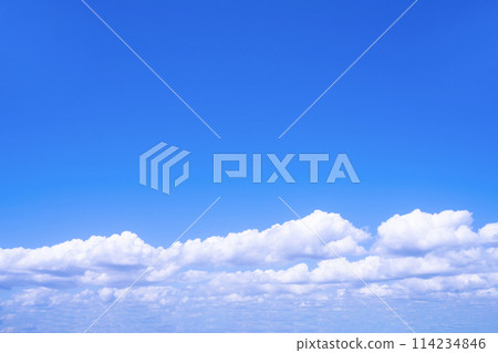 Blue sky and clouds in early summer Blue sky and clouds in early summer 114234846