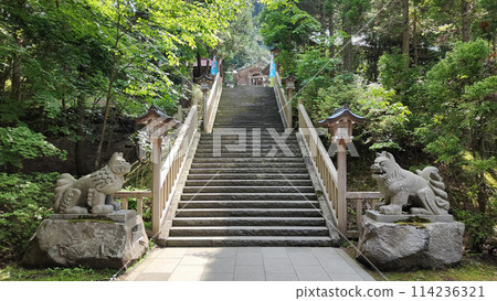 Shinzan Shrine: Approach Shinzan Shrine: Approach 114236321