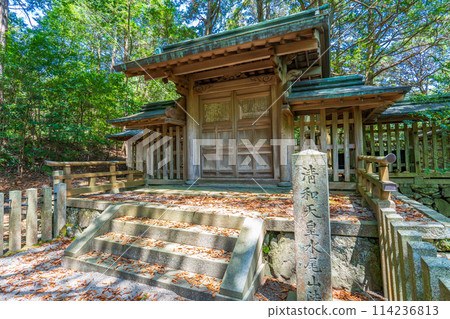 Ukyo Ward, Kyoto City, 56th Emperor Seiwa's Tomb, Mizuoyama Ukyo Ward, Kyoto City, 56th Emperor Seiwa's Tomb, Mizuoyama 114236813