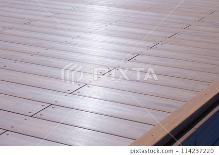 Wood deck with edge, horizontal Wood deck with edge, horizontal 114237220