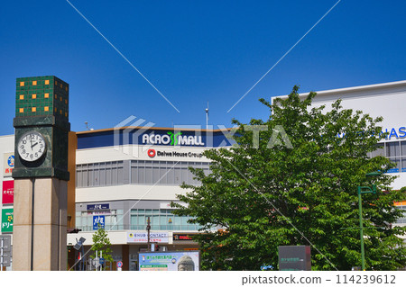 In front of Shin-Kamagaya Station (Kamagaya City, Chiba Prefecture) 114239612