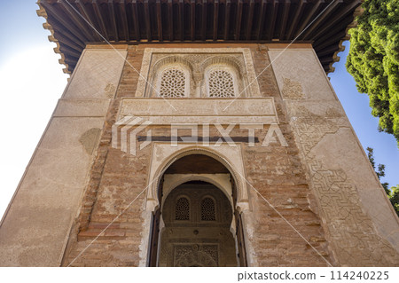 Arabic interiors of Nasrid Palace, Alhambra palace comple, Generalife and Albayzin (Generalife y Albaicin de Granada), UNESCO site, Granada, Andalusia, Spain 114240225