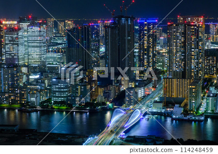 Enjoy the Tokyo night view at Caretta Shiodome SKY VIEW Enjoy the Tokyo night view at Caretta Shiodome SKY VIEW 114248459