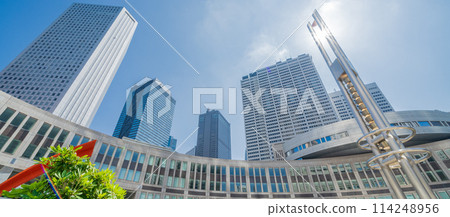 仰望新宿新宿的建築，“東京” 114248956