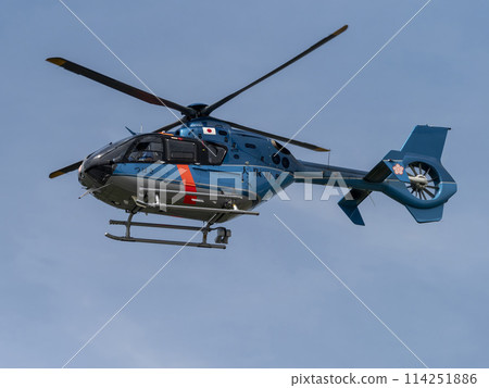 Osaka Prefectural Police Air Squadron helicopter takes off from Yao Airport Osaka Prefectural Police Air Squadron helicopter takes off from Yao Airport 114251886