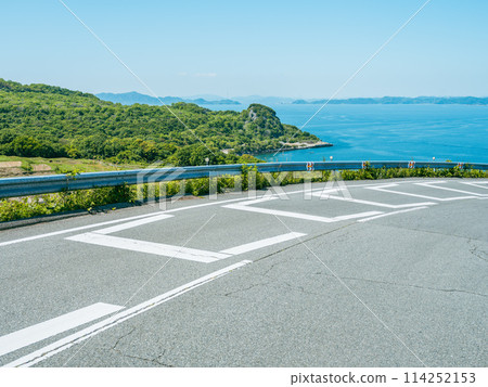 Scenery of a slope with a view of the sea, Teshima, Kagawa Prefecture, Travel Scenery of a slope with a view of the sea, Teshima, Kagawa Prefecture, Travel 114252153