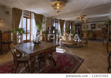 Casa Batlló 114253303