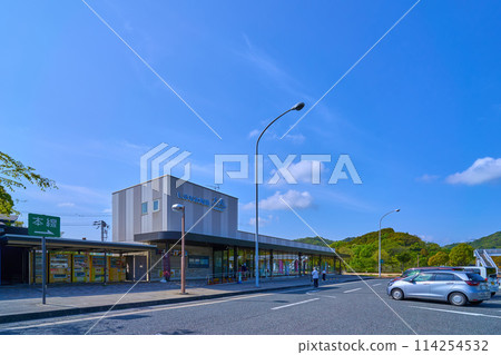 View the facilities at Ohama Parking Area on the Shimanami Kaido in Onomichi City, Hiroshima Prefecture View the facilities at Ohama Parking Area on the Shimanami Kaido in Onomichi City, Hiroshima Prefecture 114254532