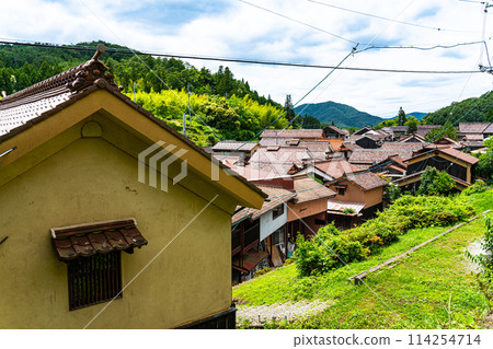 【重要傳統建築群保存地區】吹屋初夏街道 岡山縣高橋市成輪町12號 114254714