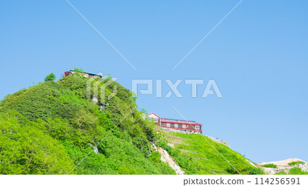 夏季攀登椿山（從花仙嶺眺望椿岳） 114256591