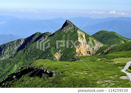烏帽山（拍攝地點：大黑山乘鞍） 114259530