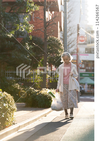 高級女人購物 114266567