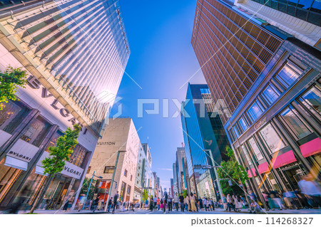日本東京城市景觀：銀座，繁忙的步行天堂 = 5 月 5 日 114268327