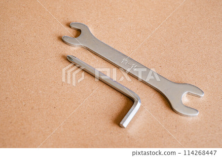 Simple thin spanner and hexagonal wrench 114268447