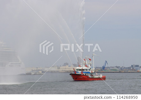 消防船噴水 消防船噴水 114268950