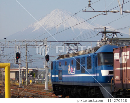 Snow-capped Mount Fuji and a freight train Snow-capped Mount Fuji and a freight train 114270518