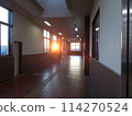 Miyauchi Station, a local station bathed in the setting sun 114270524