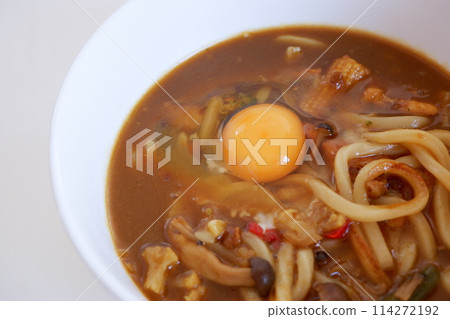 Tsukimi Curry Udon 114272192