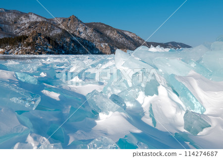 Pieces of crystal clear lake ice 114274687