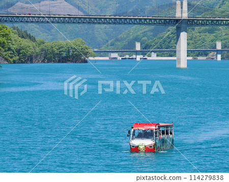Yamba吾妻湖周邊觀光的水陸兩用巴士(Yamba Nyagaten) Yamba吾妻湖周邊觀光的水陸兩用巴士(Yamba Nyagaten) 114279838