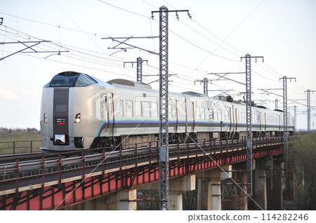 函館本線江別豐幌 JR 北海道 789 系列 1000 系列 HL-1007 編組（札幌）超級神威 114282246