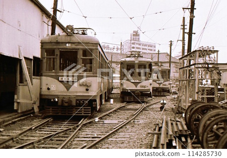 1969: Tamagawa Line, Tokyu Railway, on the verge of being abolished, Ohashi Depot, Tokyo, documentary photo 1969: Tamagawa Line, Tokyu Railway, on the verge of being abolished, Ohashi Depot, Tokyo, documentary photo 114285730