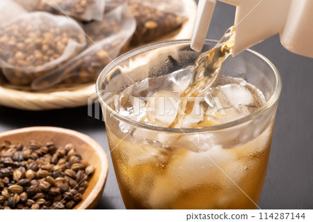 Barley tea (six-row barley) Barley tea (six-row barley) 114287144