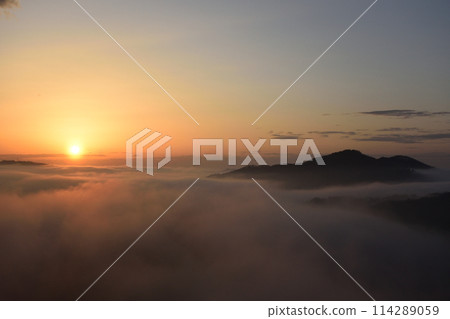 Sea of clouds in Kamakurayama, Motegi, Tochigi prefecture Sea of clouds in Kamakurayama, Motegi, Tochigi prefecture 114289059