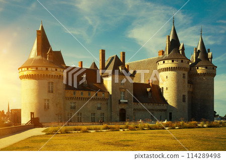 Great Chateau de Sully-sur-Loire Great Chateau de Sully-sur-Loire 114289498
