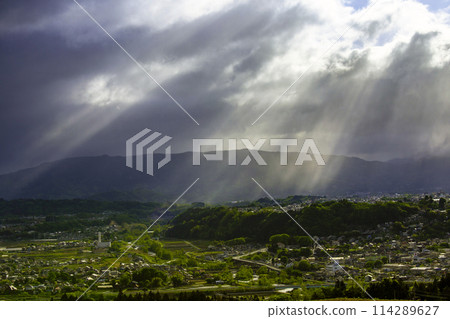 城下町閃耀著光芒 城下町閃耀著光芒 114289627