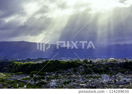A castle town in the sky 114289630
