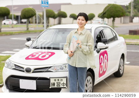 License car driving school License car driving school 114290059
