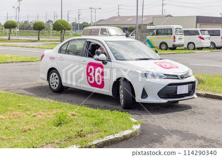 執照汽車駕駛學校曲柄 114290340