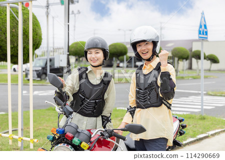 License Motorcycle Driving School 114290669