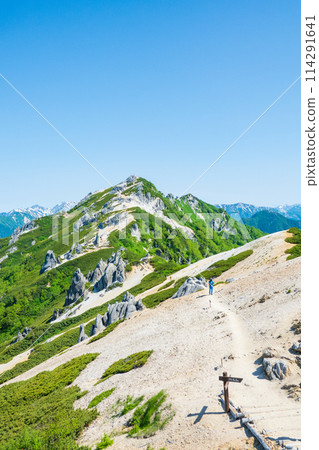 夏季攀登Tsubaku山（從Tsubame山莊看到的Tsubaku山頂） 114291641