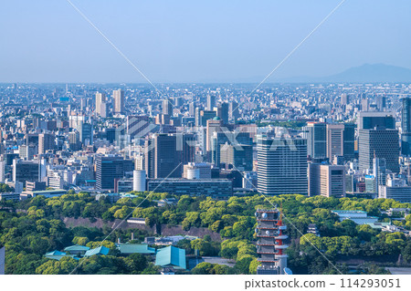 Tokyo cityscape in Japan: Takebashi and Hitotsubashi areas, Mainichi Newspapers and Marubeni Building. In the background you can also see Kanda Surugadai and Nishi Nippori. Tokyo cityscape in Japan: Takebashi and Hitotsubashi areas, Mainichi Newspapers and Marubeni Building. In the background you can also see Kanda Surugadai and Nishi Nippori. 114293051