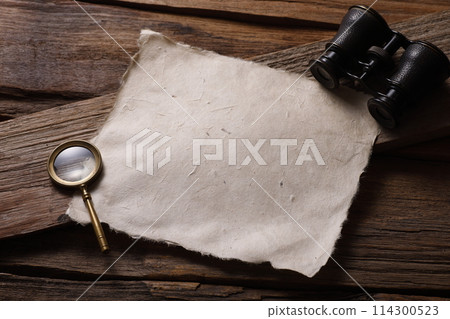 Background of old Japanese paper 114300523