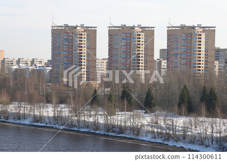 river on a sunny evening. Trees and shrubs. Landscape of winter nature, river banks river on a sunny evening. Trees and shrubs. Landscape of winter nature, river banks 114300611