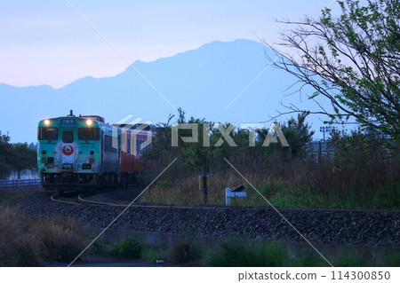 眼球Oyaji火車 114300850