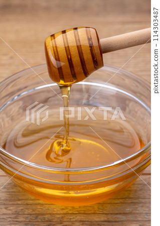 蜂蜜從蜂蜜北斗七星滴下 蜂蜜從蜂蜜北斗七星滴下 114303487