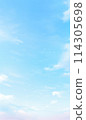 晴朗的天空和雲圖 114305698