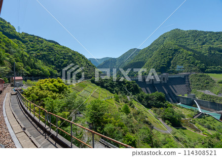 從車窗看到的大井川鐵道井川線長島水庫 114308521