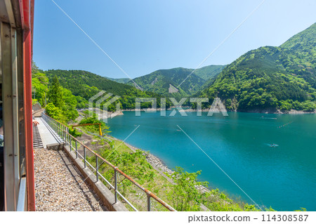 大井川鐵道井川線 車窗外的風景 114308587