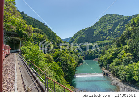 Oigawa Railway Ikawa Line: View from the train window 114308591