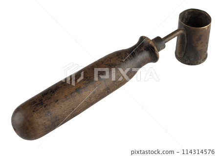 Antique black powder measure for loading cartridge. 114314576