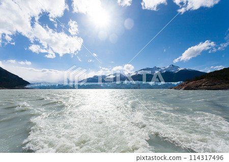 Perito Moreno glacier view, Patagonia scenery, Argentina 114317496