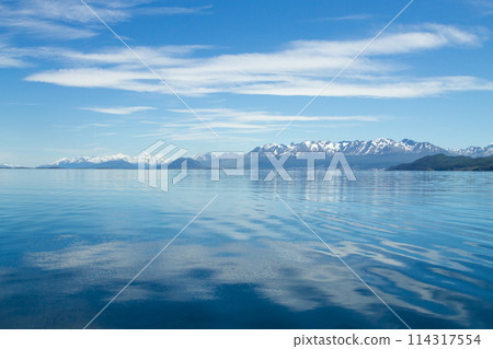 Navigation on Beagle channel, beautiful Argentina landscape 114317554