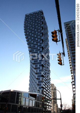 Residential high rise building in downtown 114319280